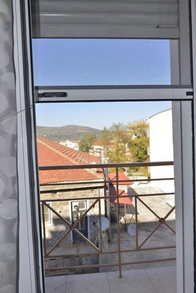 Mideia Hotel Levádeia Buitenkant foto