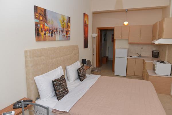 Mideia Hotel Levádeia Buitenkant foto