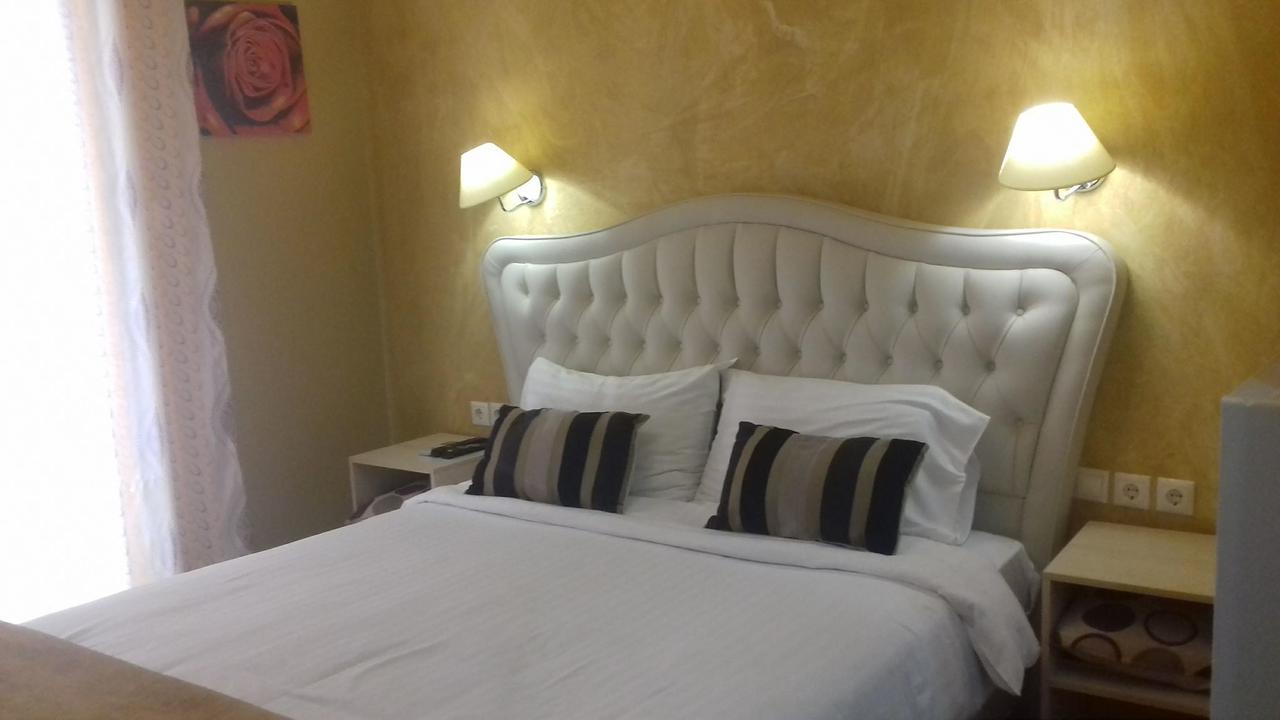 Mideia Hotel Levádeia Buitenkant foto